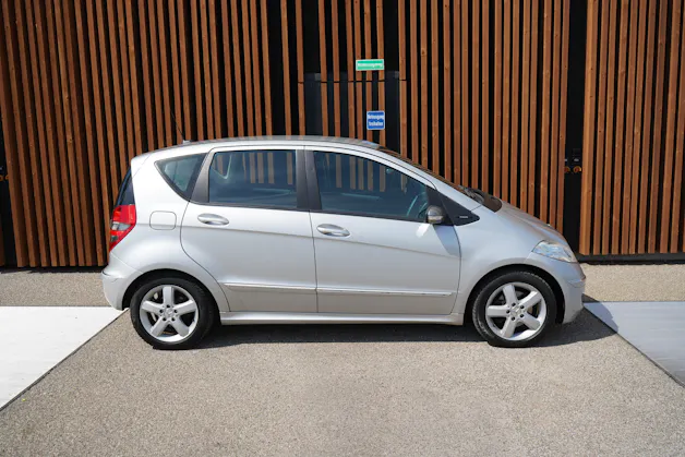 MERCEDES-BENZ A 200 AVANTGARDE AUTOMATIC l 136 PS