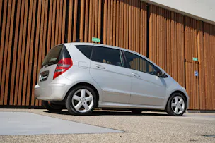 MERCEDES-BENZ A 200 AVANTGARDE AUTOMATIC l 136 PS