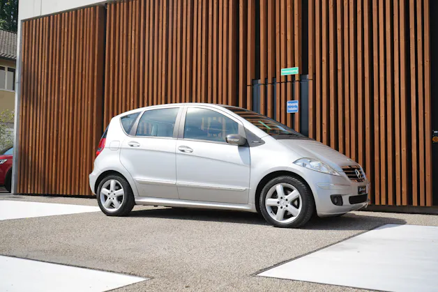 MERCEDES-BENZ A 200 AVANTGARDE AUTOMATIC l 136 PS