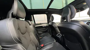 VOLVO XC90 B5 DIESEL MILD HYBRID AWD R-DESIGN GEARTRONIC l 235 PS