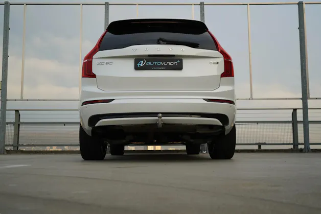 VOLVO XC90 B5 DIESEL MILD HYBRID AWD R-DESIGN GEARTRONIC l 235 PS