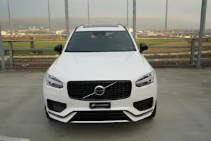 VOLVO XC90 B5 DIESEL MILD HYBRID AWD R-DESIGN GEARTRONIC l 235 PS