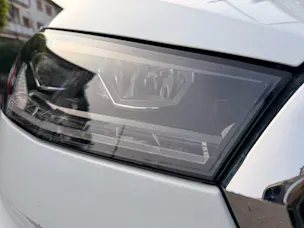 SKODA Fabia 1.0 TSI DSG STYLE *** PANORAMAGLASDACH & ANHÄNGEKUPPLUNG ***