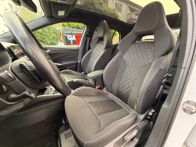 SKODA Fabia 1.0 TSI DSG STYLE *** PANORAMAGLASDACH & ANHÄNGEKUPPLUNG ***