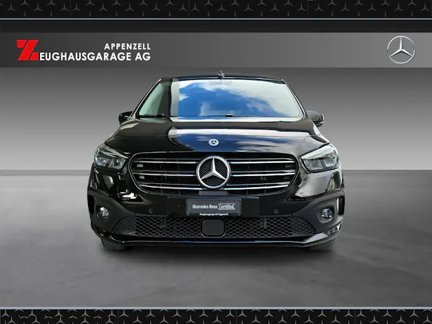 MERCEDES-BENZ T 180 d Style