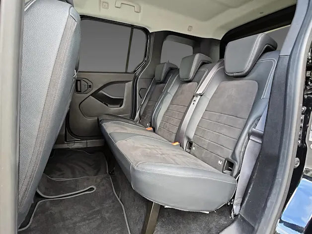 MERCEDES-BENZ T 180 d Style