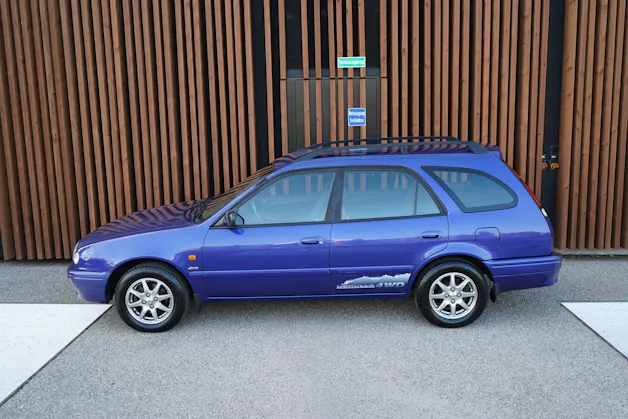 Toyota COROLLA SPORTSWAGON 1.8 LINEA TERRA PLUS 4WD l 110 PS