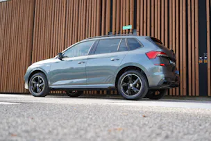 SKODA KAMIQ 1.0 TSI MONTE CARLO BLACK DSG l 110 PS