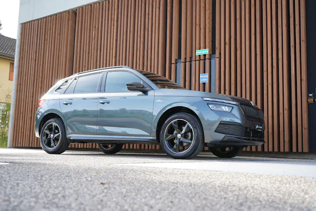 SKODA KAMIQ 1.0 TSI MONTE CARLO BLACK DSG l 110 PS