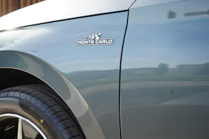 SKODA KAMIQ 1.0 TSI MONTE CARLO BLACK DSG l 110 PS