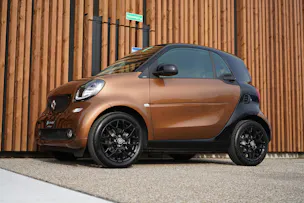 SMART FORTWO PASSION BLACK TWINMATIC l 71 PS