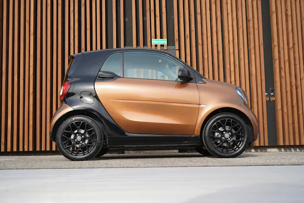 SMART FORTWO PASSION BLACK TWINMATIC l 71 PS