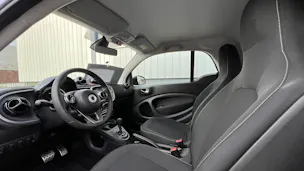 SMART FORTWO PASSION BLACK TWINMATIC l 71 PS