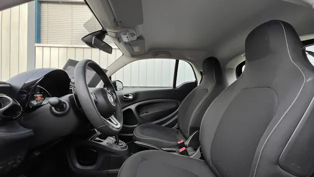 SMART FORTWO PASSION BLACK TWINMATIC l 71 PS