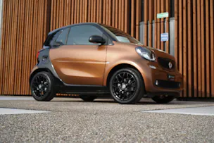 SMART FORTWO PASSION BLACK TWINMATIC l 71 PS