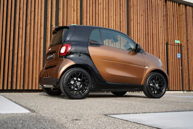 SMART FORTWO PASSION BLACK TWINMATIC l 71 PS