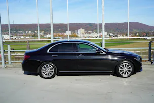 MERCEDES-BENZ E 200 AVANTGARDE 9G-TRONIC l 184 PS