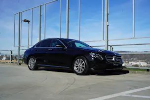 MERCEDES-BENZ E 200 AVANTGARDE 9G-TRONIC l 184 PS