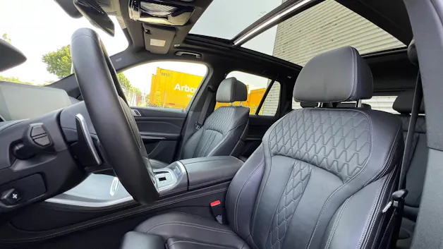 BMW X5 XDRIVE M50d STEPTRONIC PLUS BLACK l 400 PS
