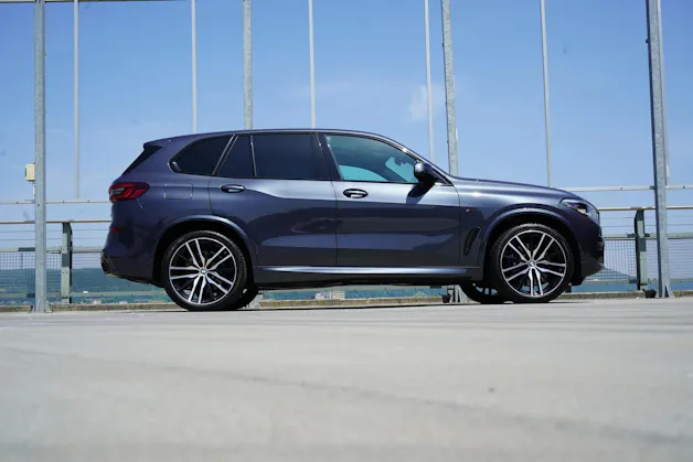 BMW X5 XDRIVE M50d STEPTRONIC PLUS BLACK l 400 PS