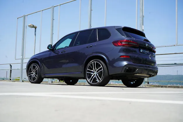 BMW X5 XDRIVE M50d STEPTRONIC PLUS BLACK l 400 PS