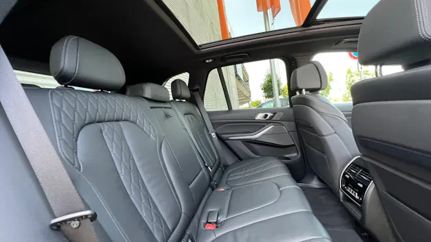BMW X5 XDRIVE M50d STEPTRONIC PLUS BLACK l 400 PS