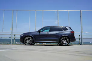 BMW X5 XDRIVE M50d STEPTRONIC PLUS BLACK l 400 PS