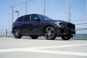 BMW X5 XDRIVE M50d STEPTRONIC PLUS BLACK l 400 PS