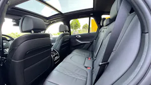 BMW X5 XDRIVE M50d STEPTRONIC PLUS BLACK l 400 PS
