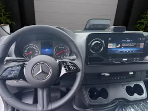 MERCEDES-BENZ Sprinter 317 CDI Standard 9G-TRONIC