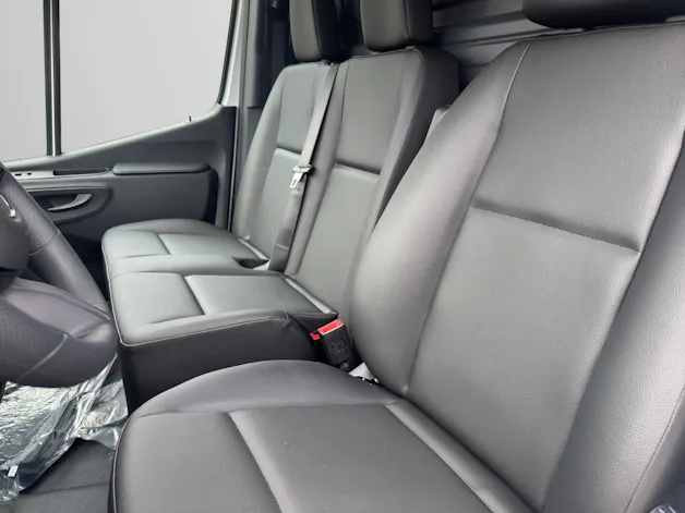 MERCEDES-BENZ Sprinter 317 CDI Standard 9G-TRONIC