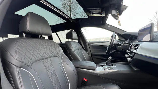 BMW 540d xDRIVE 48V TOURING M SPORT BLACK STEPTRONIC l 340 PS