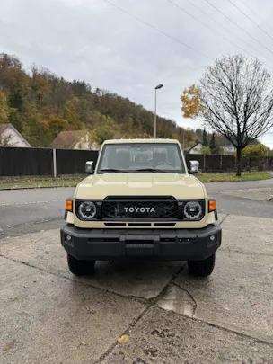 Toyota GRJ79 Single Cab Luxury Plus 4.0 V6