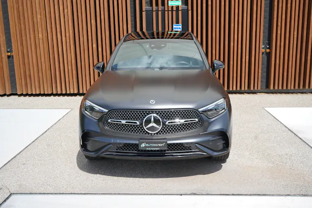 MERCEDES-BENZ GLC 300 d 4MATIC AMG LINE BLACK 9G-TRONIC l 269 PS