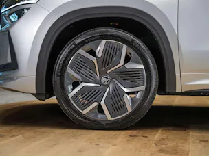 SKODA Kodiaq 2.0 TDI Sportline 4x4 *Werksgarantie*Matrix LED*AHK*