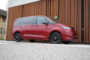 VW MULTIVAN 2.0 TSI LIBERTY SPORT DSG l 204 PS