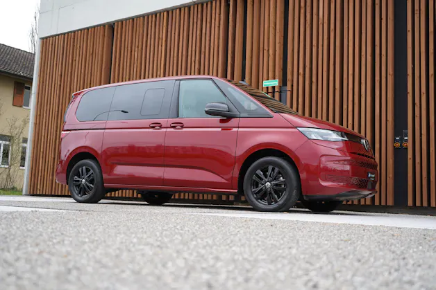 VW MULTIVAN 2.0 TSI LIBERTY SPORT DSG l 204 PS