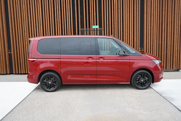VW MULTIVAN 2.0 TSI LIBERTY SPORT DSG l 204 PS