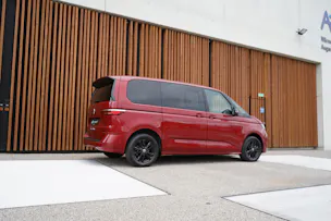 VW MULTIVAN 2.0 TSI LIBERTY SPORT DSG l 204 PS