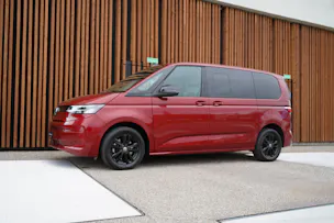 VW MULTIVAN 2.0 TSI LIBERTY SPORT DSG l 204 PS