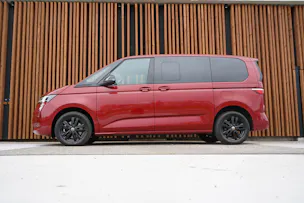 VW MULTIVAN 2.0 TSI LIBERTY SPORT DSG l 204 PS