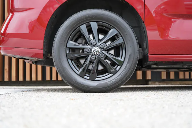 VW MULTIVAN 2.0 TSI LIBERTY SPORT DSG l 204 PS