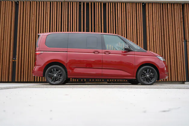 VW MULTIVAN 2.0 TSI LIBERTY SPORT DSG l 204 PS