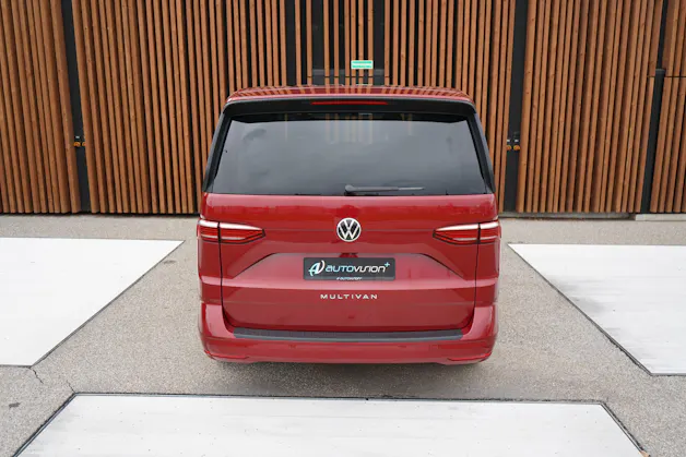 VW MULTIVAN 2.0 TSI LIBERTY SPORT DSG l 204 PS