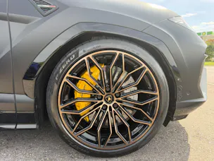 Lamborghini Urus Performante inkl. Akrapovic Auspuffanlage