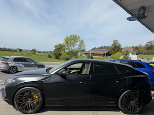 Lamborghini Urus Performante inkl. Akrapovic Auspuffanlage