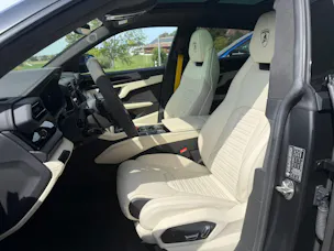 Lamborghini Urus Performante inkl. Akrapovic Auspuffanlage