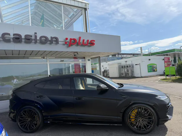 Lamborghini Urus Performante inkl. Akrapovic Auspuffanlage