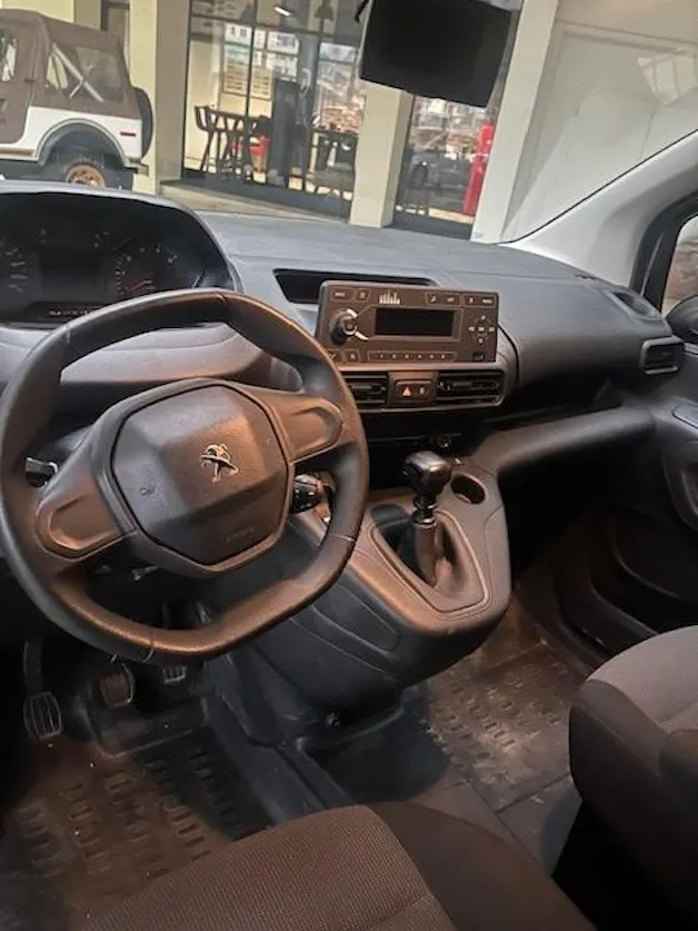 PEUGEOT Partner 1.2 Pure Tech s/s Premium 650kg