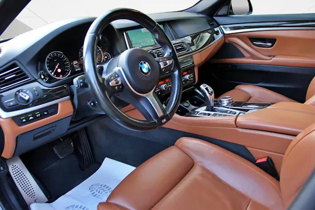 BMW 535d Touring xDrive M-Paket Platinum Sport Edition